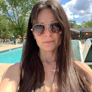 Meet your Posher, Teri